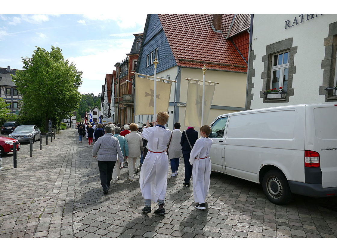 Bittprozession an Christi Himmelfahrt (Foto: Karl-Franz Thiede)